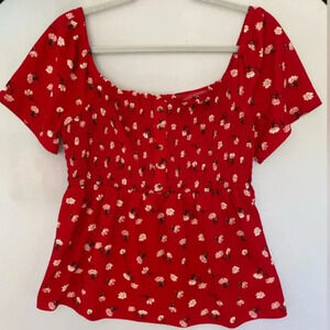 Women’s Floral top